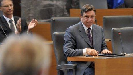 Slovenian Prime Minister Borut Pahor reacts after losing a confidence vote in parliament in Ljubljana, 20 September