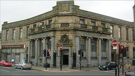 Airdrie savings bank exterior