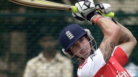 Kevin Pietersen in the nets in India