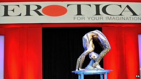 Erotica show