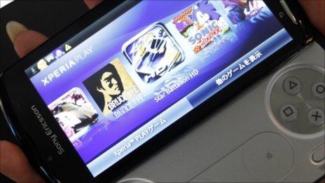 Sony Ericsson hopes offering PlayStation games will help drive sales