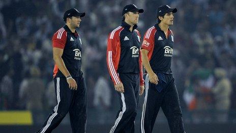 Tim Bresnan, Graeme Swann, Alastair Cook