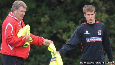 John Toshack with Aaron Ramsey