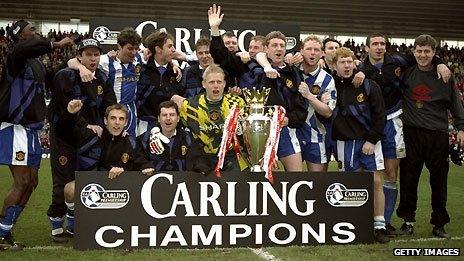 Manchester United celebrate their 1995-96 Premier League triumph