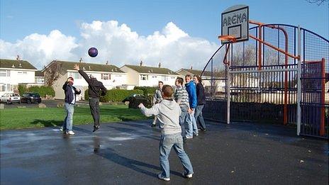 Basketball at Les Genats Estate in 2009 when the grant was awarded