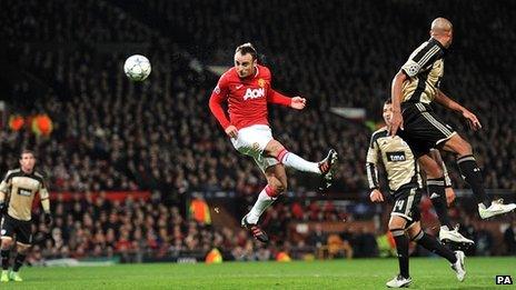 Manchester United's Dimitar Berbatov