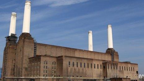 Battersea Power Station was constructed in the 1930s