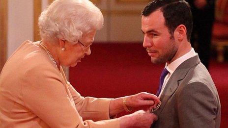 Mark Cavendish receives MBE