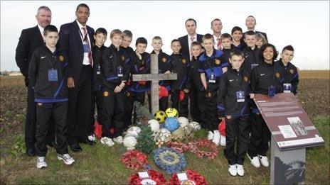 Brian McClair with United's under-12s