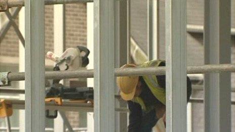 Construction work at Ysgol Dyffryn Aman school