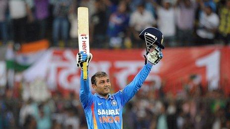 Virender Sehwag celebrates his world record