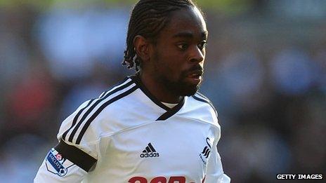 Nathan Dyer