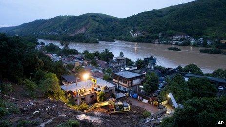 Collapsed hillside in Jamapara, Brazil