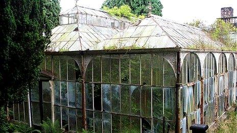 Wentworth Castle glasshouse