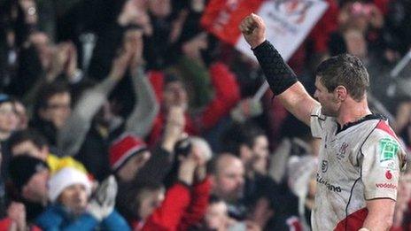 Ulster's Johann Muller salutes the crowd at the end of the game against Leicester at Ravenhill