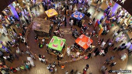 Dubai shopping mall