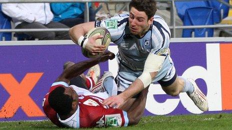 Alex Cuthbert powers over to score his second try