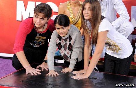 Prince, Blanket and Paris Jackson