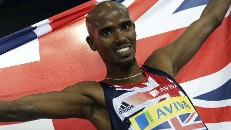 Mo Farah celebrates after winning the 1500m in Glasgow