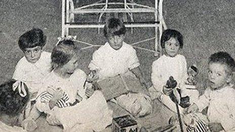 Child polio sufferers, New York 1916