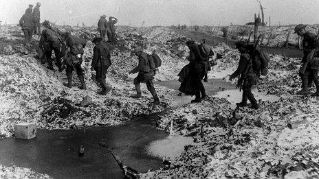 Soldiers at the Somme in 1916