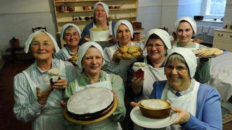 Volunteers at Ickworth Lives