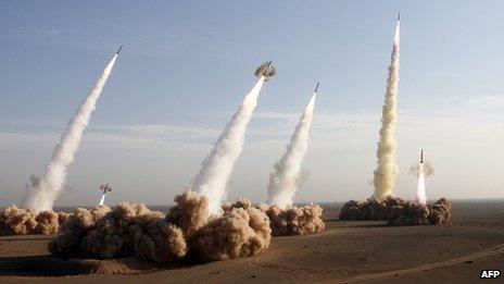 Iran's Revolutionary Guards fire Shahab-2 missiles (2 November 2006)