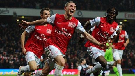 Arsenal celebrate their winner