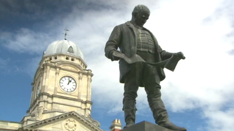 Statue of David Davies outside Barry's dock offices