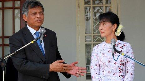 Asean Secretary General Surin Pitsuwan with Aung San Suu Kyi in February 2012