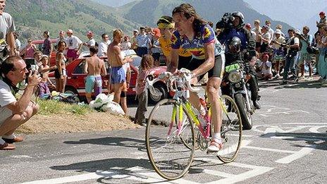 Robert Millar in action in the Alps in stage 11 of the 1990 Tour de France