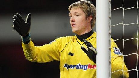 Wolves keeper Wayne Hennessey