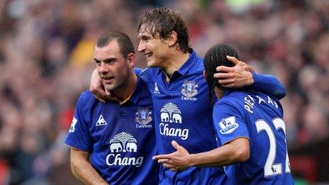 Nikica Jelavic celebrates