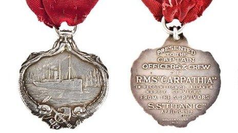 Titanic medal