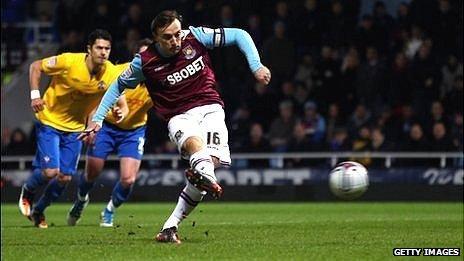 West Ham United against Southampton in the Championship