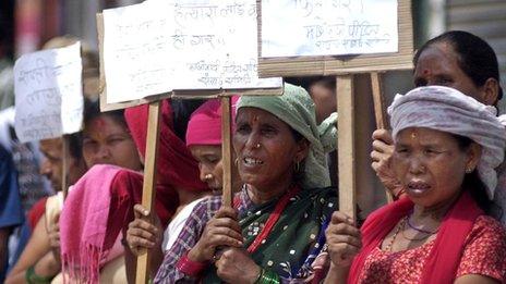 Victims of alleged Maoist war crimes protest in Kathmandu