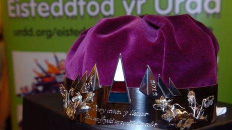 Coron Eisteddfod yr Urdd 2012