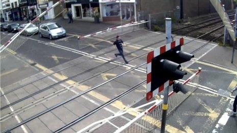 Level crossing in High Street