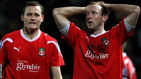 Wrexham manager Andy Morrell (right) during the third round FA Cup defat to Brighton