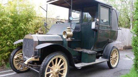 1910 Panhard-Levassor