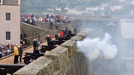 21-gun salute fired from Guernsey's Castle Cornet for the Diamond Jubilee