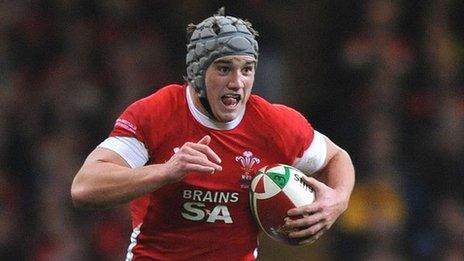 Wales centre Jonathan Davies