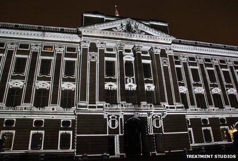 Images projected onto Buckingham Palace