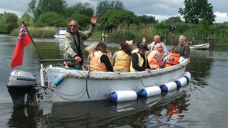 Big Dog Ferry, Beccles