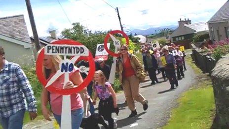 Llanddona protest march