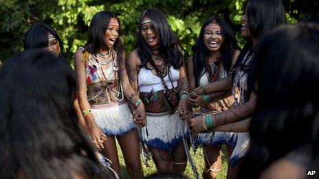 Guarani Iandewa tribal women in Rio, 13 June 2012