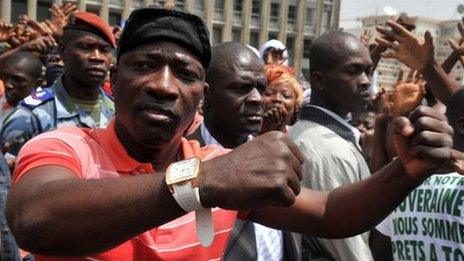 Charles Ble Goude greets the crowd on 5 February 2011 in Abidjan