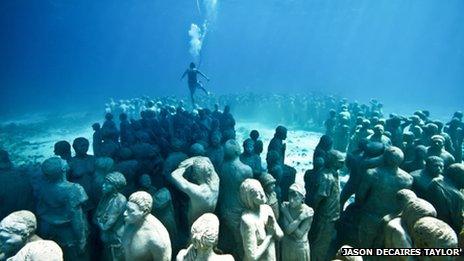 Underwater sculpture