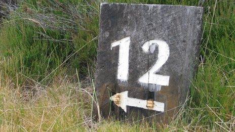 A waymarker at Castle Stuart Golf Links