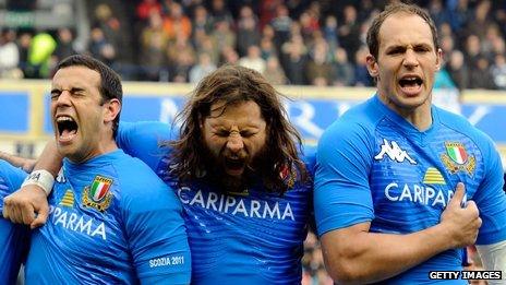 Gonzalo Canale, Martin Castrogiovanni and Sergio Parisse of Italy sing the Italian National Anthem during the RBS Six Nations tournament in 2011